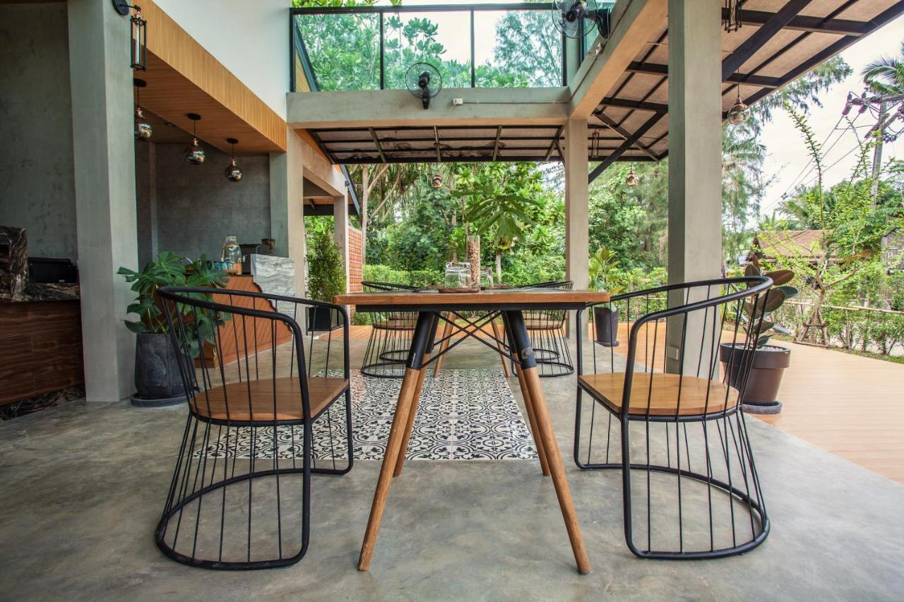 The Mantra Navi Hotel Koh Lanta Exterior photo