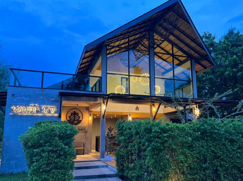 The Mantra Navi Hotel Koh Lanta Exterior photo
