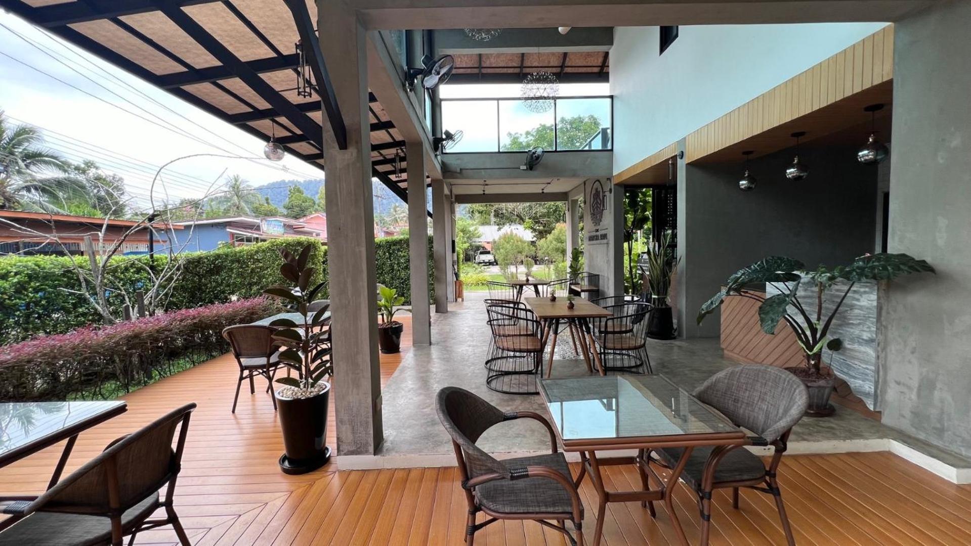 The Mantra Navi Hotel Koh Lanta Exterior photo
